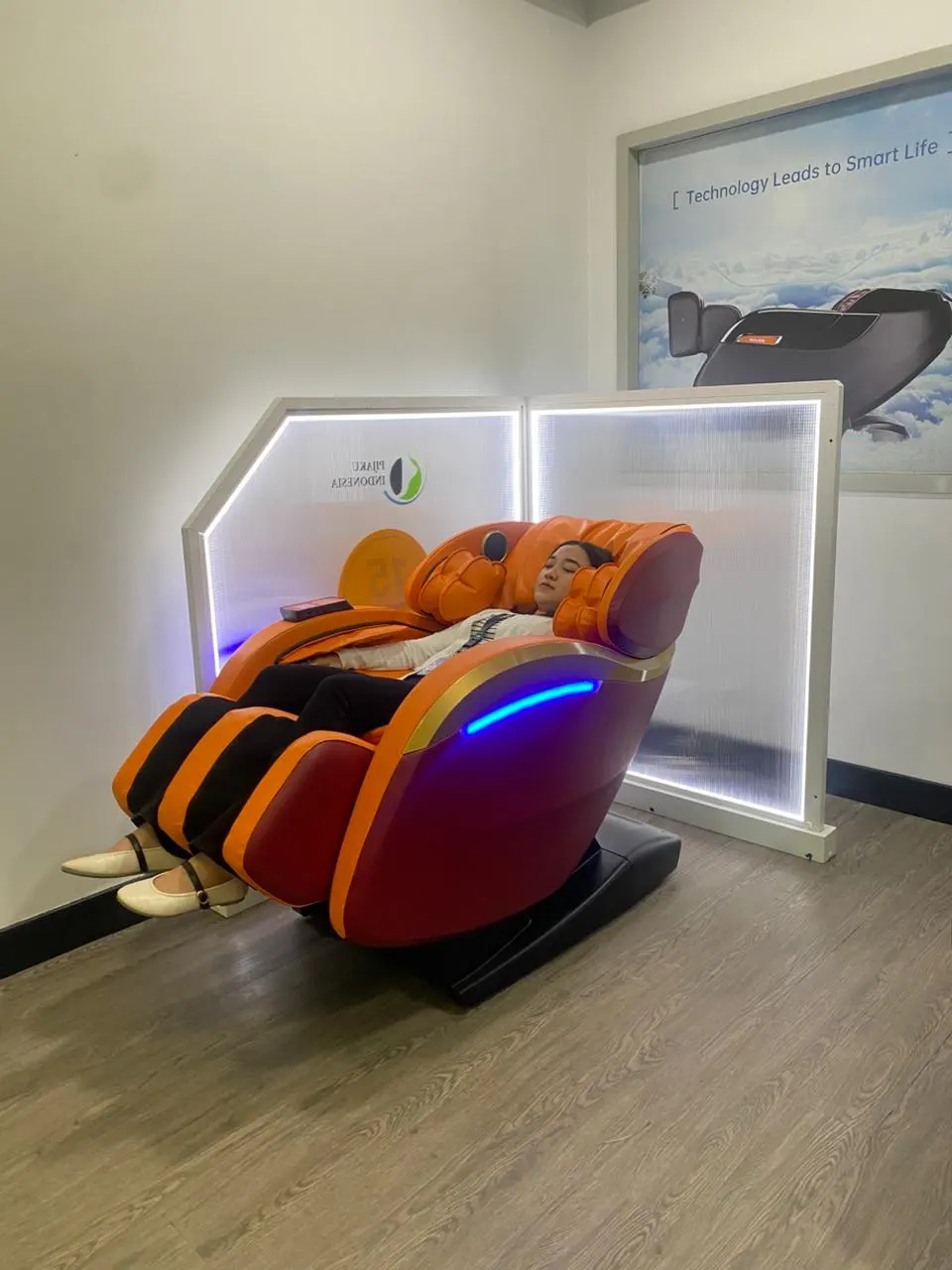 Kursi Pijat Posisi Zero Gravity